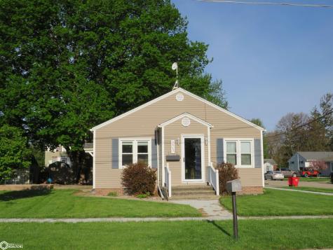 203 6th Street SW SW Hampton IA 50441