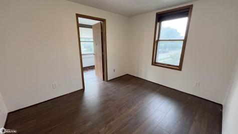 415 N N Massachusetts Avenue Mason City IA 50401