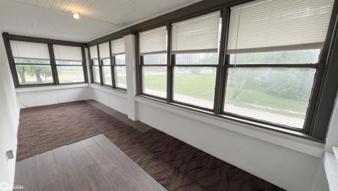 415 N N Massachusetts Avenue Mason City IA 50401