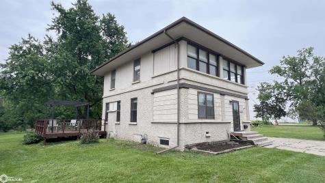 415 N N Massachusetts Avenue Mason City IA 50401