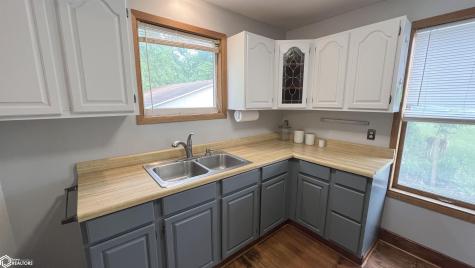 415 N N Massachusetts Avenue Mason City IA 50401