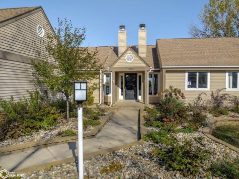 1000 Briarstone Drive Mason City IA 50401