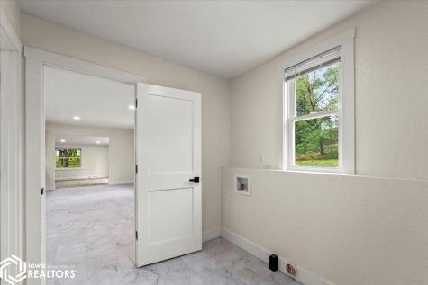 11698 S33 Highway Iowa Falls IA 50126