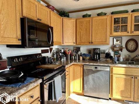 117 W Main Street Manly IA 50456