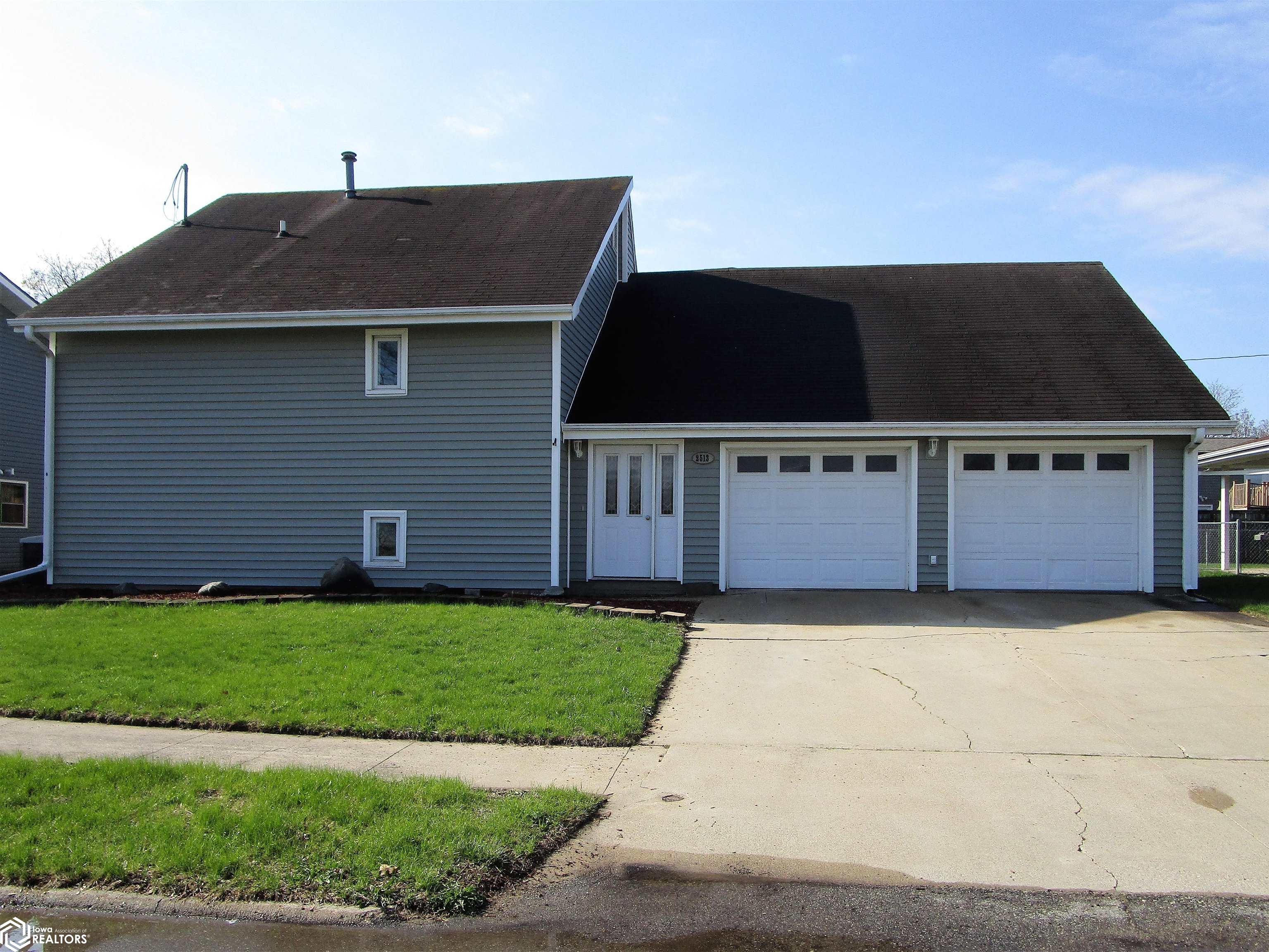 2513 Sunset Drive Iowa Falls IA 50126