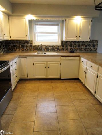 2513 Sunset Drive Iowa Falls IA 50126