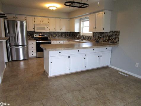 2513 Sunset Drive Iowa Falls IA 50126