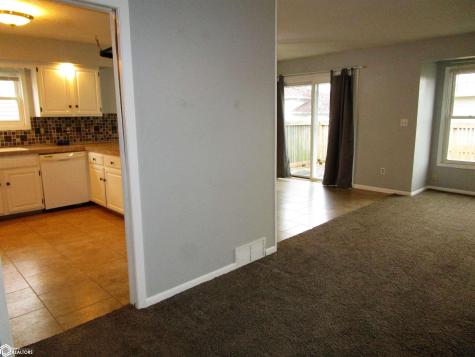 2513 Sunset Drive Iowa Falls IA 50126