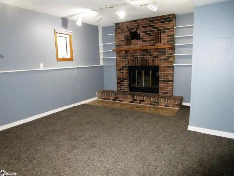 2513 Sunset Drive Iowa Falls IA 50126