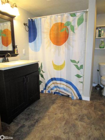 2513 Sunset Drive Iowa Falls IA 50126