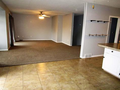 2513 Sunset Drive Iowa Falls IA 50126