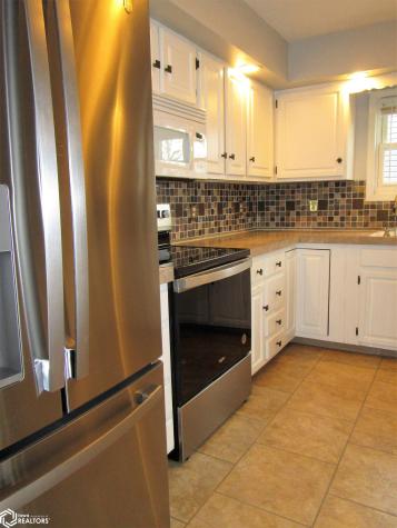 2513 Sunset Drive Iowa Falls IA 50126