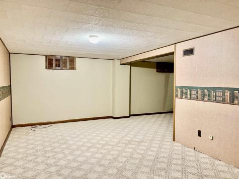 112 Winnebago Way Forest City IA 50436