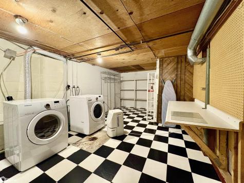 112 Winnebago Way Forest City IA 50436
