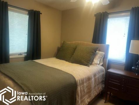 509 SW 2nd Street SW Britt IA 50423