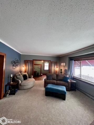 603 1st Avenue NE Clarion IA 50525