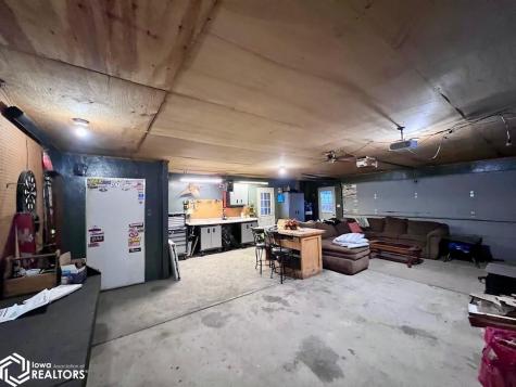 603 1st Avenue NE Clarion IA 50525
