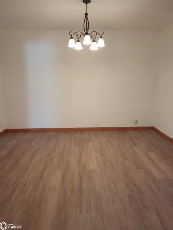 409 6th Street SW Hampton IA 50441