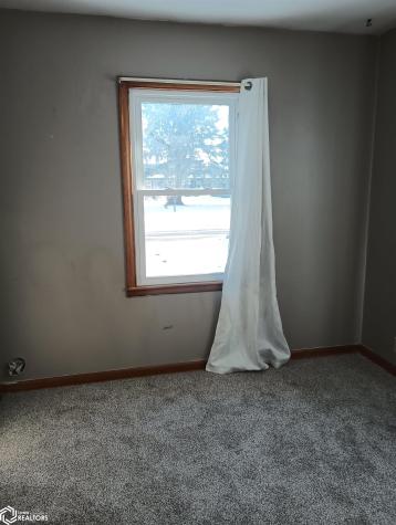 409 6th Street SW Hampton IA 50441