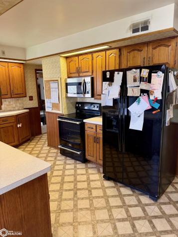 308 Fairview Street Dows IA 50071