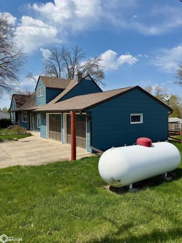 308 Fairview Street Dows IA 50071