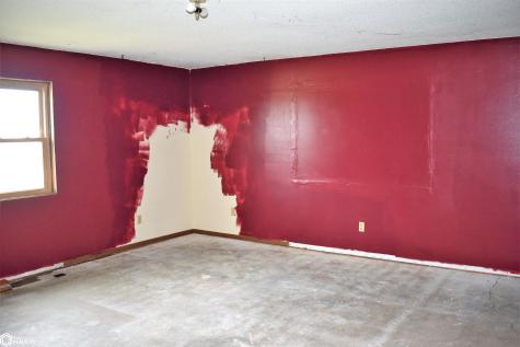 1614 Commercial Iowa Falls IA 50126