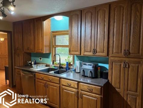 608 1st Street SE Belmond IA 50421