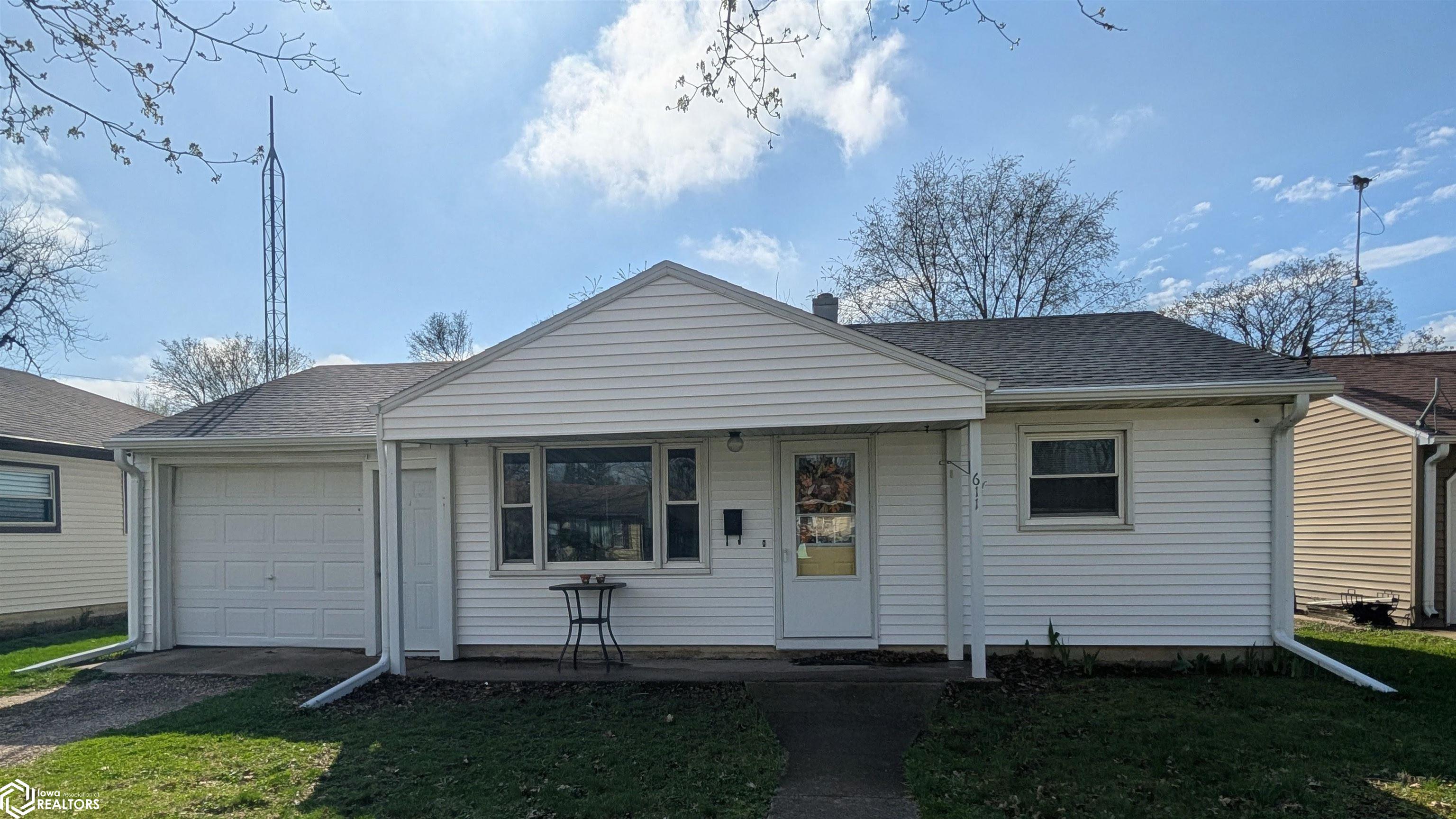611 7th Street SW Hampton IA 50441