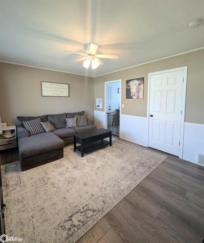611 7th Street SW Hampton IA 50441