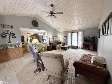 413 SW 2nd Avenue Buffalo Center IA 50424