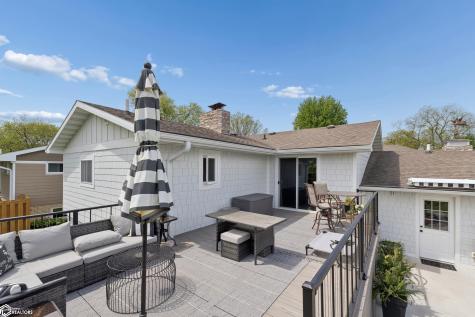 6 N 16th Street Clear Lake IA 50428