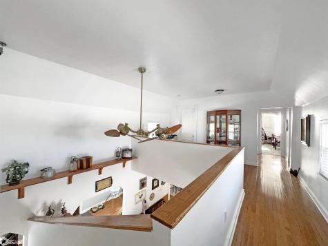 1424 Lemon Avenue Hampton IA 50441