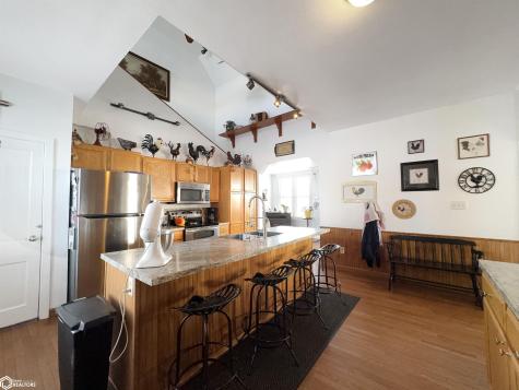 1424 Lemon Avenue Hampton IA 50441