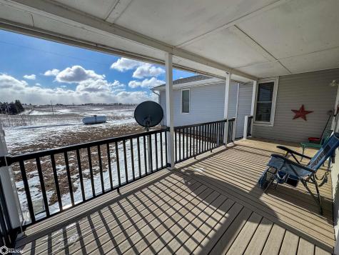 1424 Lemon Avenue Hampton IA 50441