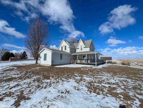 1424 Lemon Avenue Hampton IA 50441