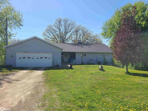 4294 Lilac Avenue Northwood IA 50459