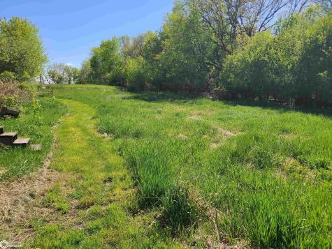 4294 Lilac Avenue Northwood IA 50459