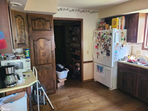 4294 Lilac Avenue Northwood IA 50459