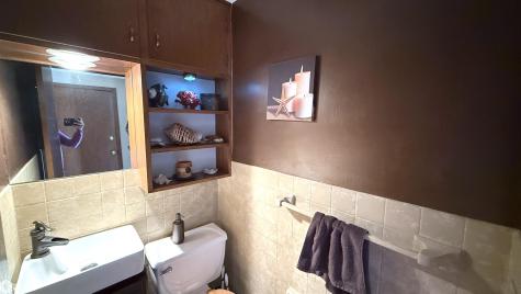 1304 2nd Street NW Mason City IA 50401