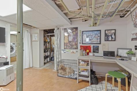 128 10th Street NW Mason City IA 50401