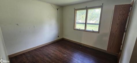 825 S 7th Street Forest City IA 50436