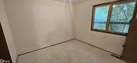 825 S 7th Street Forest City IA 50436