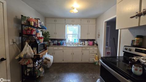 502 N Western Street Lake Mills IA 50450