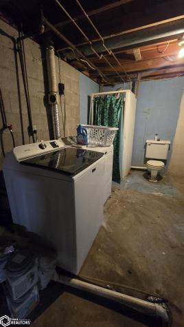 502 N Western Street Lake Mills IA 50450