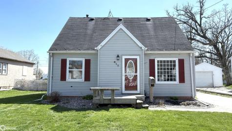 815 16th Street NE Mason City IA 50401