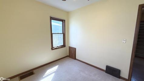 815 16th Street NE Mason City IA 50401