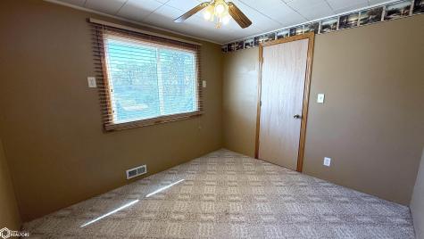 815 16th Street NE Mason City IA 50401