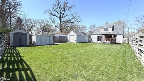 815 16th Street NE Mason City IA 50401