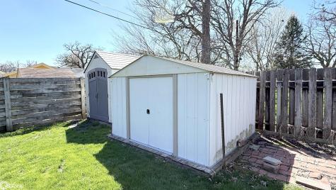 815 16th Street NE Mason City IA 50401