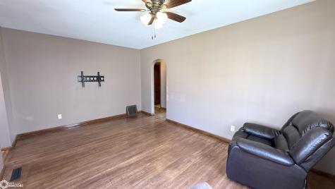 815 16th Street NE Mason City IA 50401